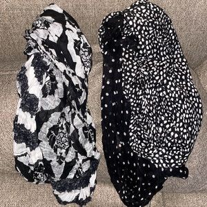 Express - scarfs - one size - new and never worn
